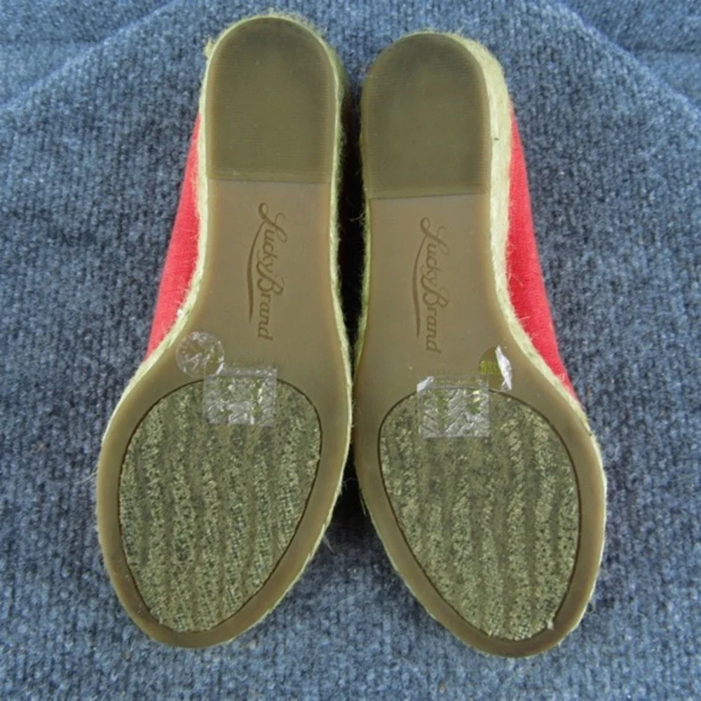 Lucky‎ Brand  Women Peep Toe Heel Shoes Red Fabric Size 5.5 Medium